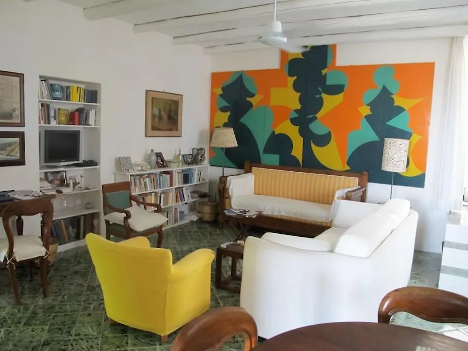 Cedar House, Canneto Canneto  Canneto (Lipari)