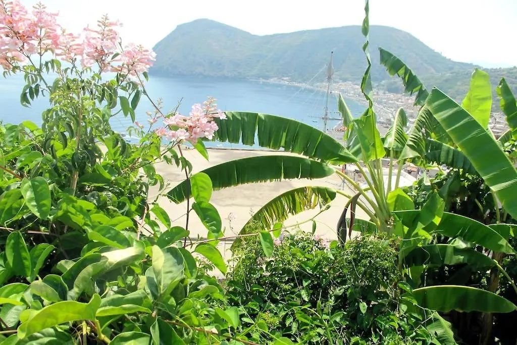 Holiday home Cedar House, Canneto Canneto